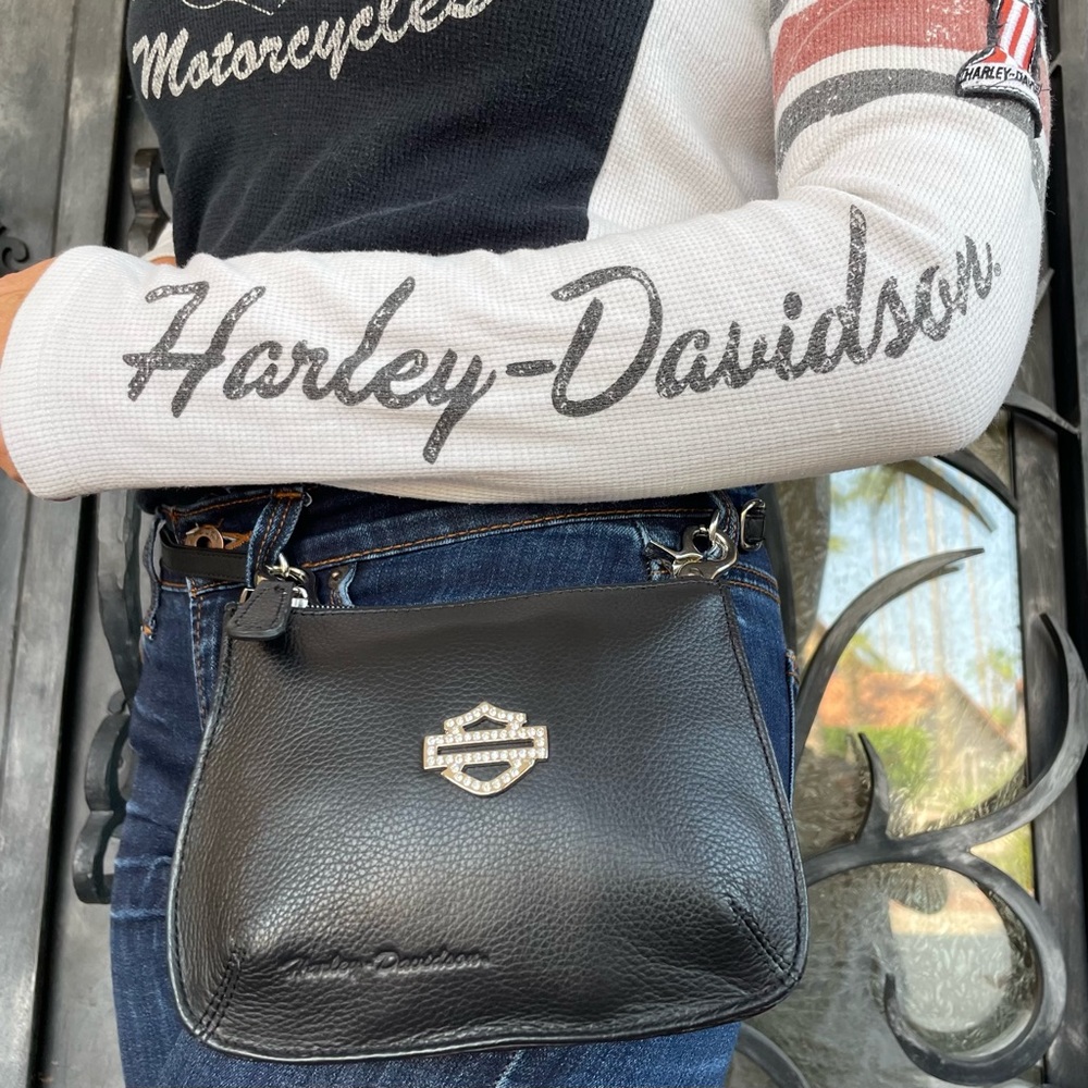 🆕Harley Davidson • Black Pebble Genuine Leather Bling Crossbody/Belt Bag